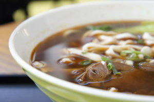 BEEF WITH RICE NOODLES